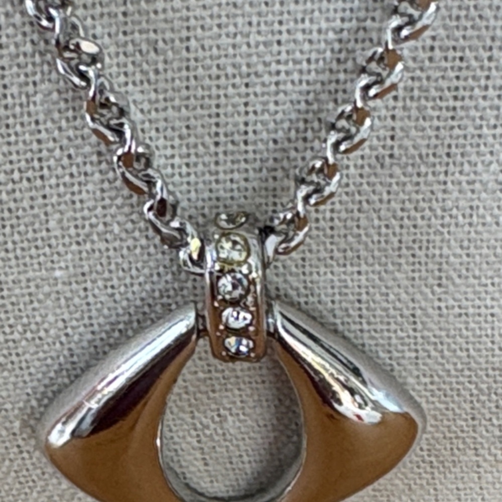Yves Saint Laurent Silver Tone Chain Geometric Pendant Crystals 20.5-22" extend - Picture 5 of 14